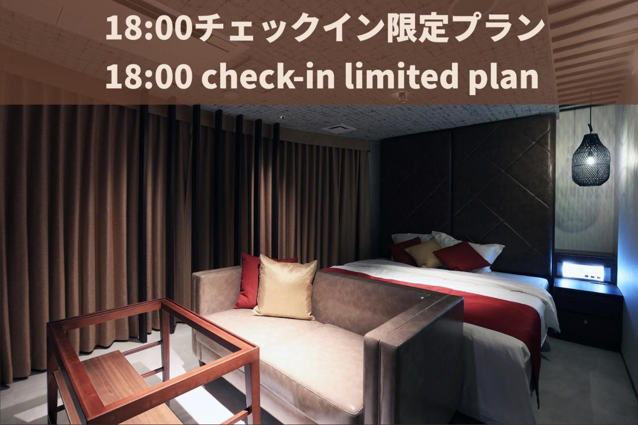 時のホテル Hotel